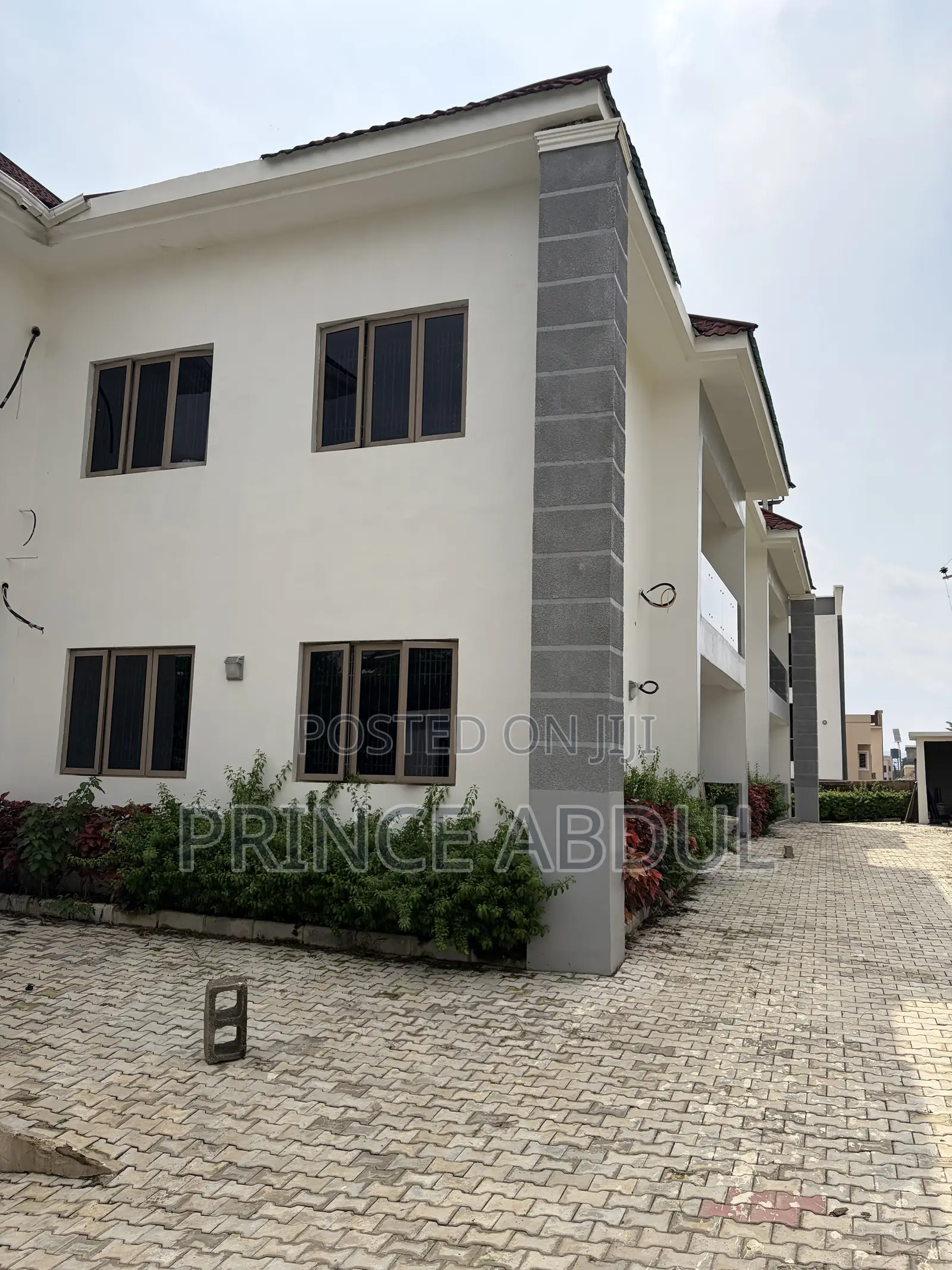 Furnished 20bdrm Mansion in Life Camp for sale in Life Camp