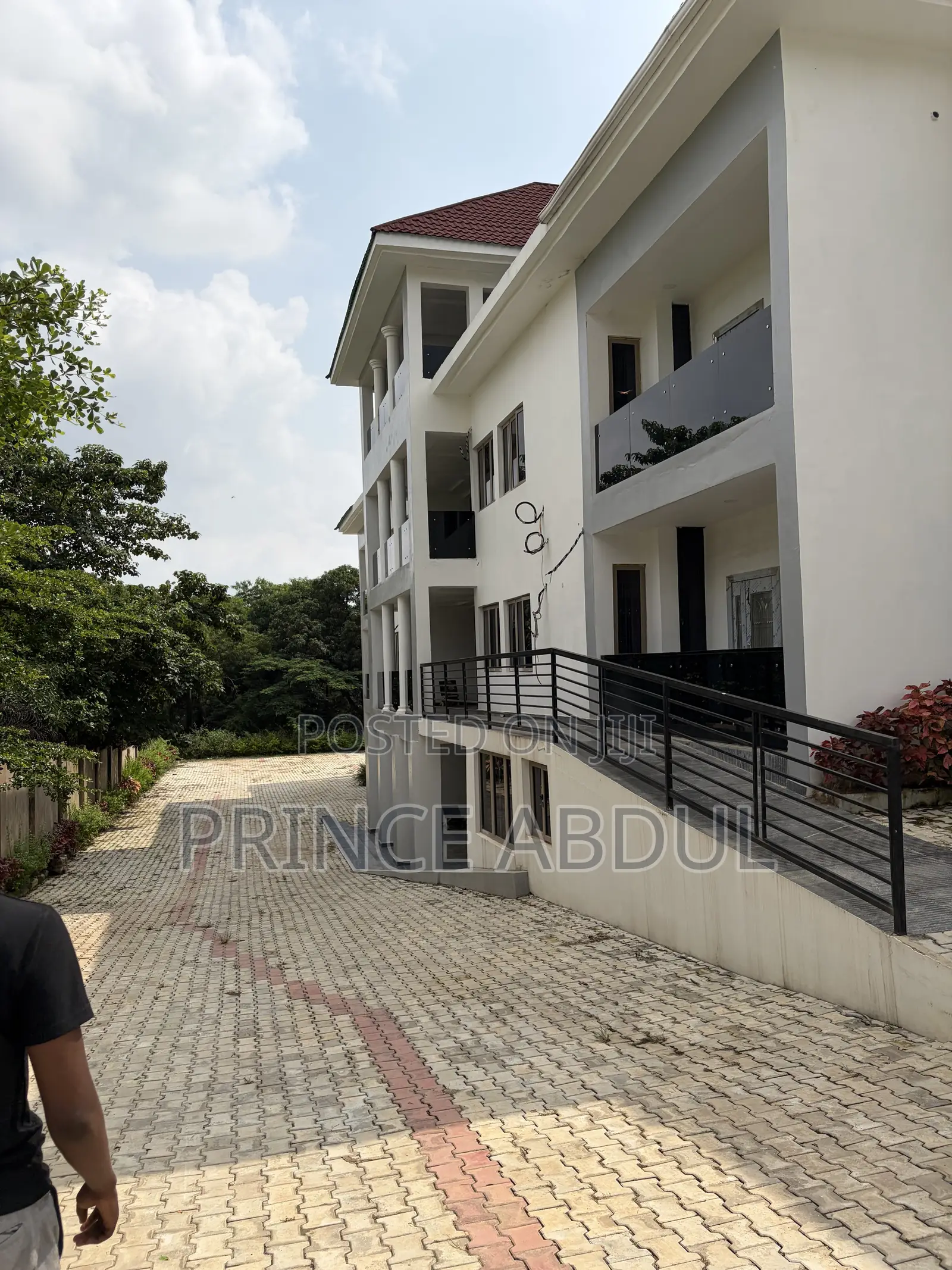 Furnished 20bdrm Mansion in Life Camp for sale in Life Camp
