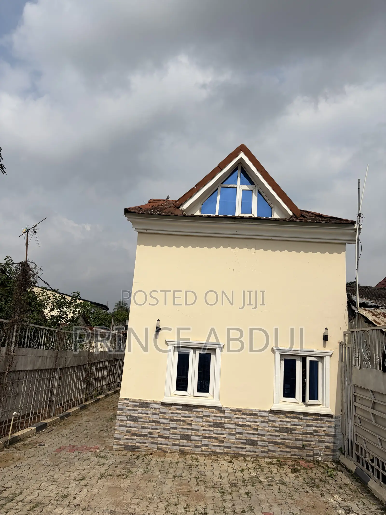 Furnished 3bdrm House in Life Camp for sale in Life Camp