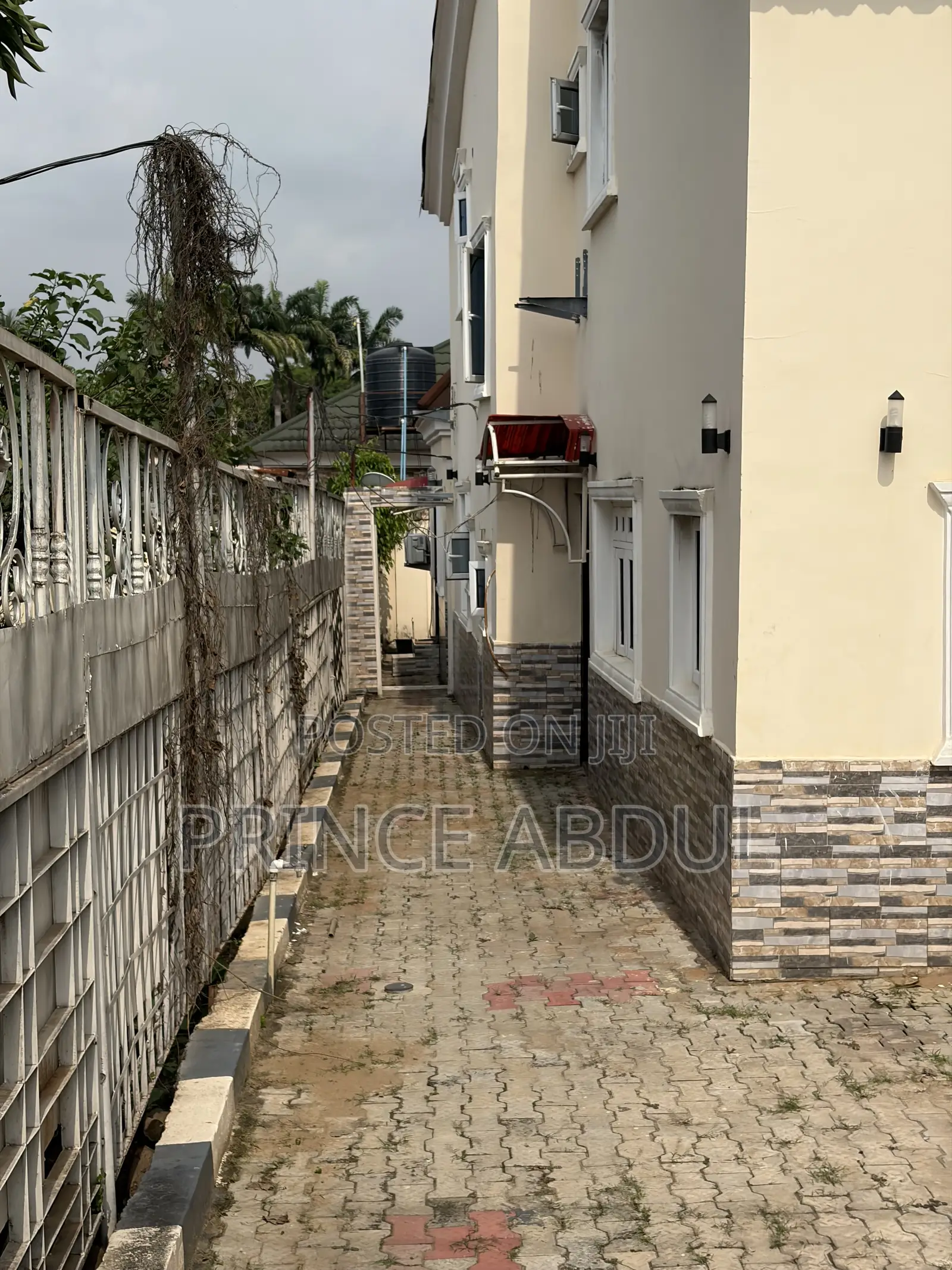 Furnished 3bdrm House in Life Camp for sale in Life Camp