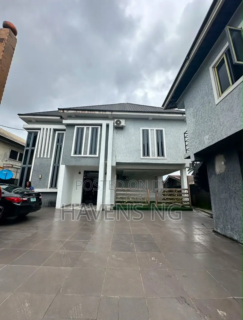 Furnished 9bdrm Duplex in Obio-Akpor for sale in Obio-Akpor