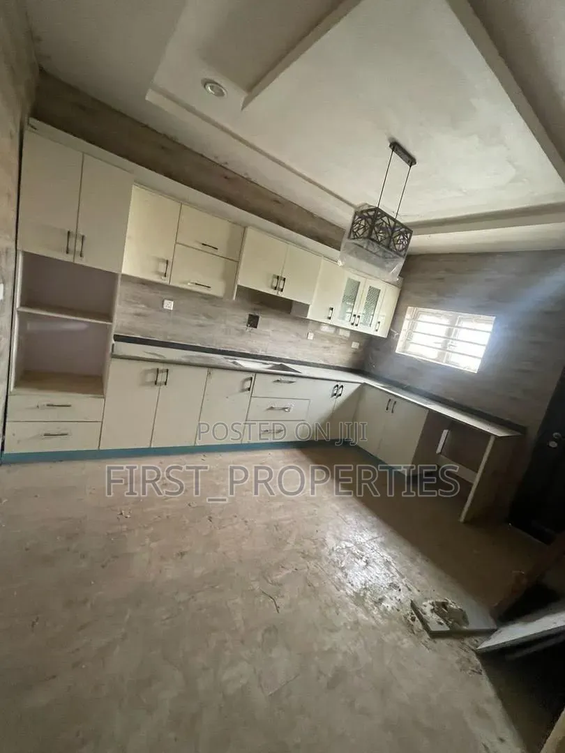 Furnished 4bdrm Duplex in Alalubosa Gra for rent in Alalubosa