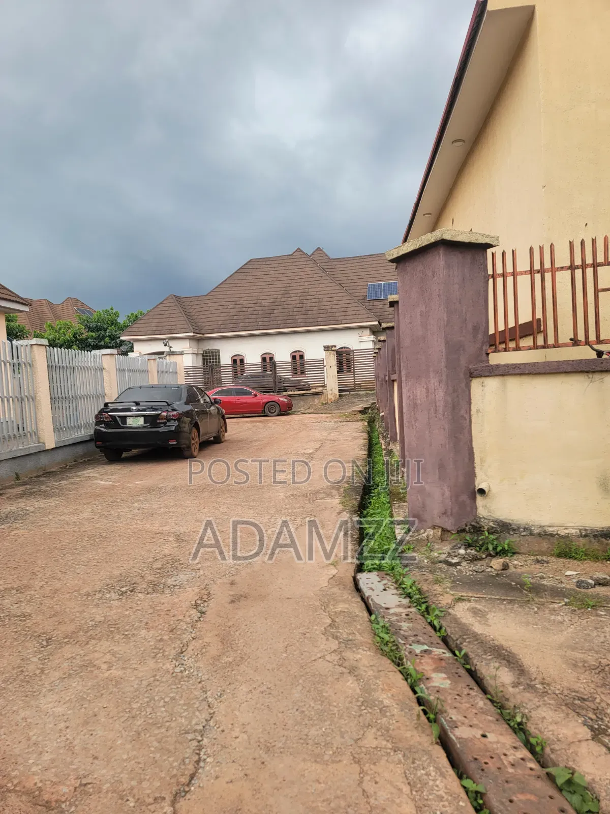 3bdrm Bungalow in Green Roof, Enugu for rent in Enugu