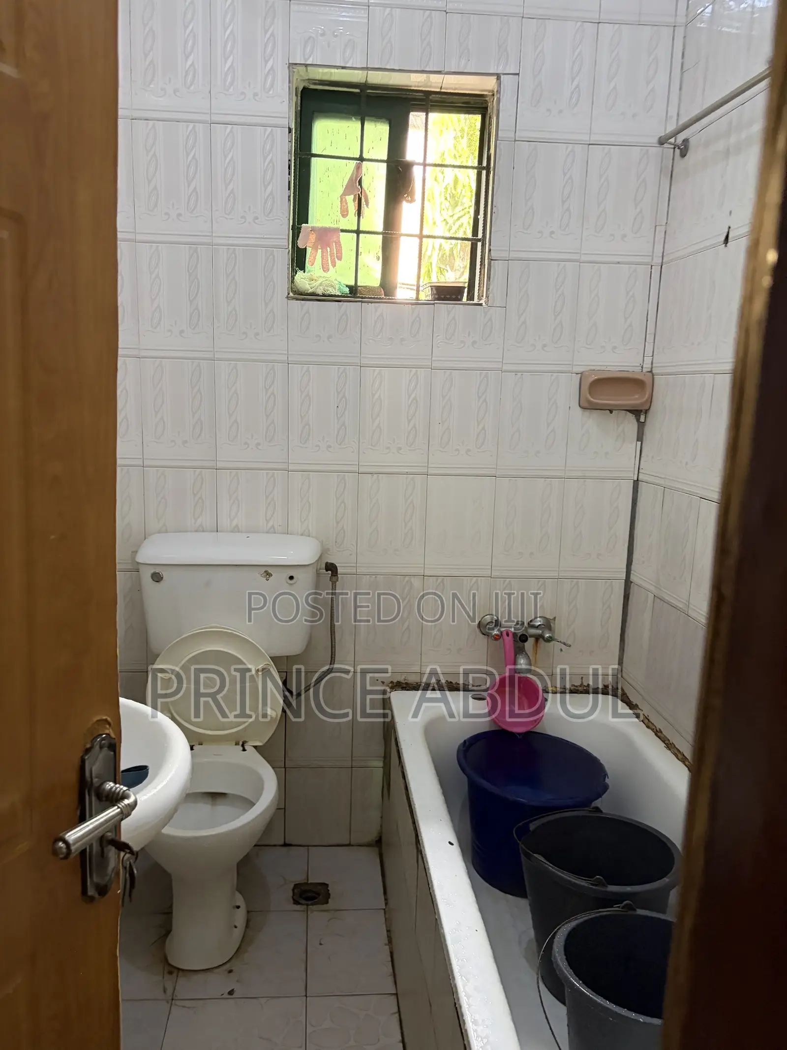 Furnished 3bdrm House in Life Camp for sale in Life Camp