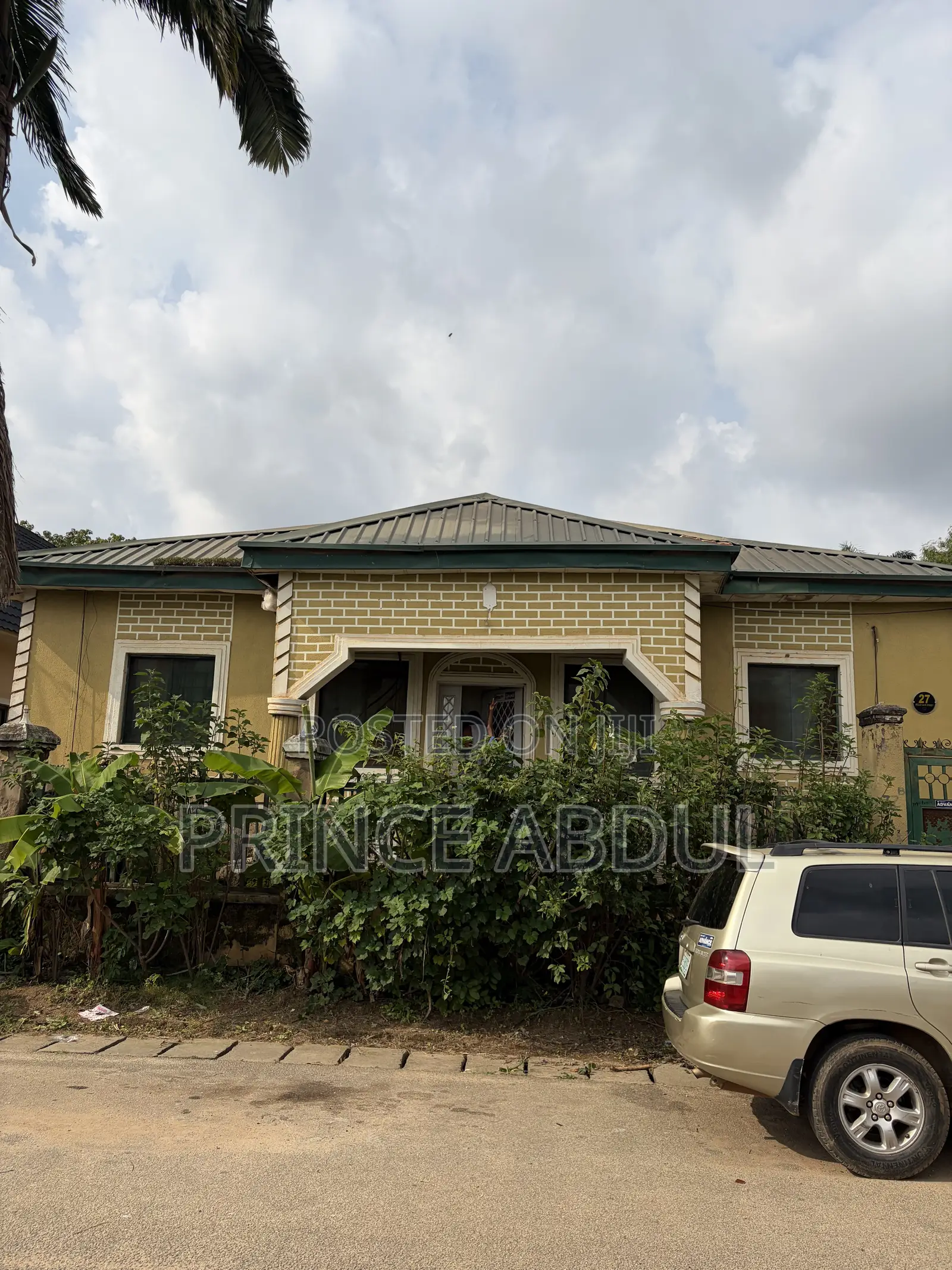 Furnished 3bdrm House in Life Camp for sale in Life Camp