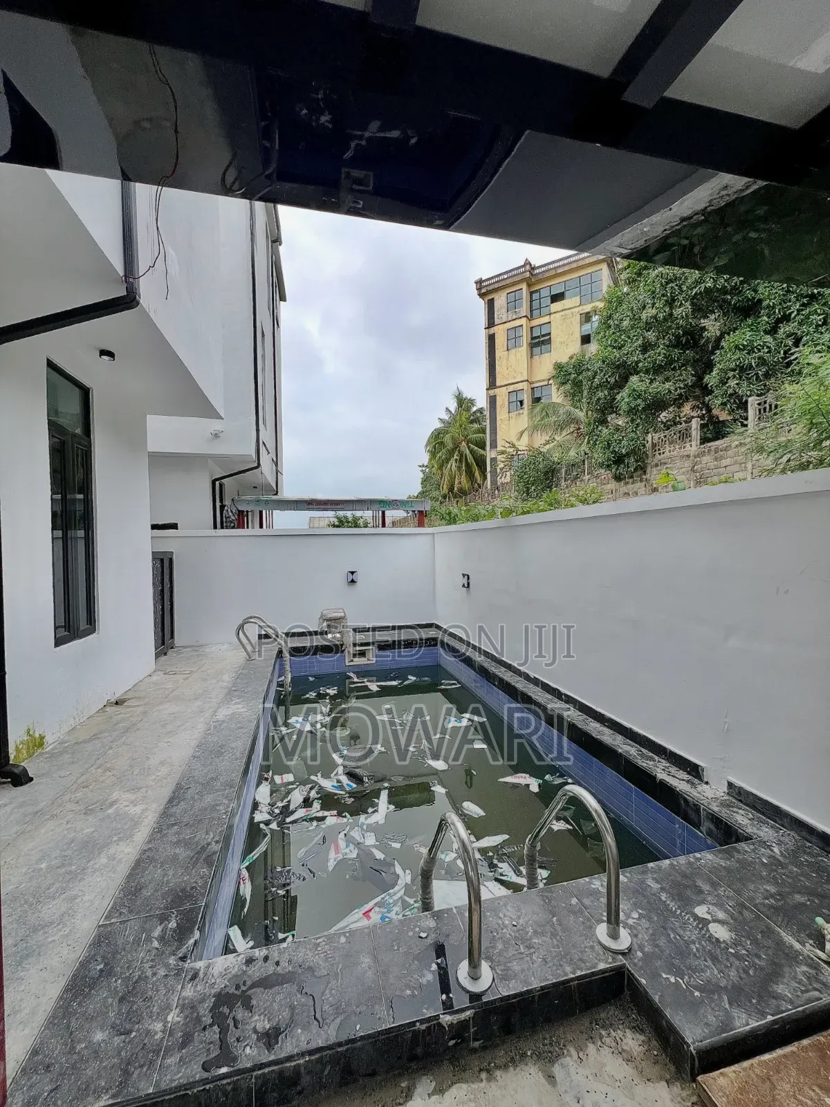 5bdrm Duplex in Lekki Expressway for sale in Lekki Expressway
