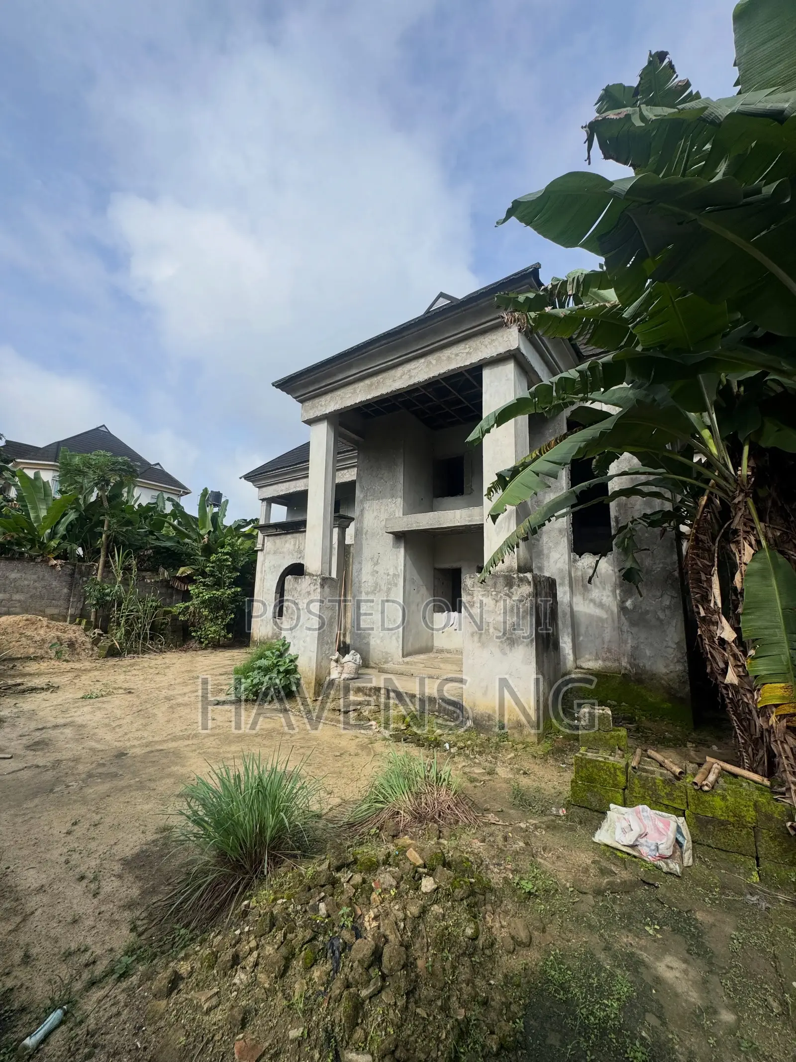 5bdrm Duplex in Obio-Akpor for sale in Obio-Akpor