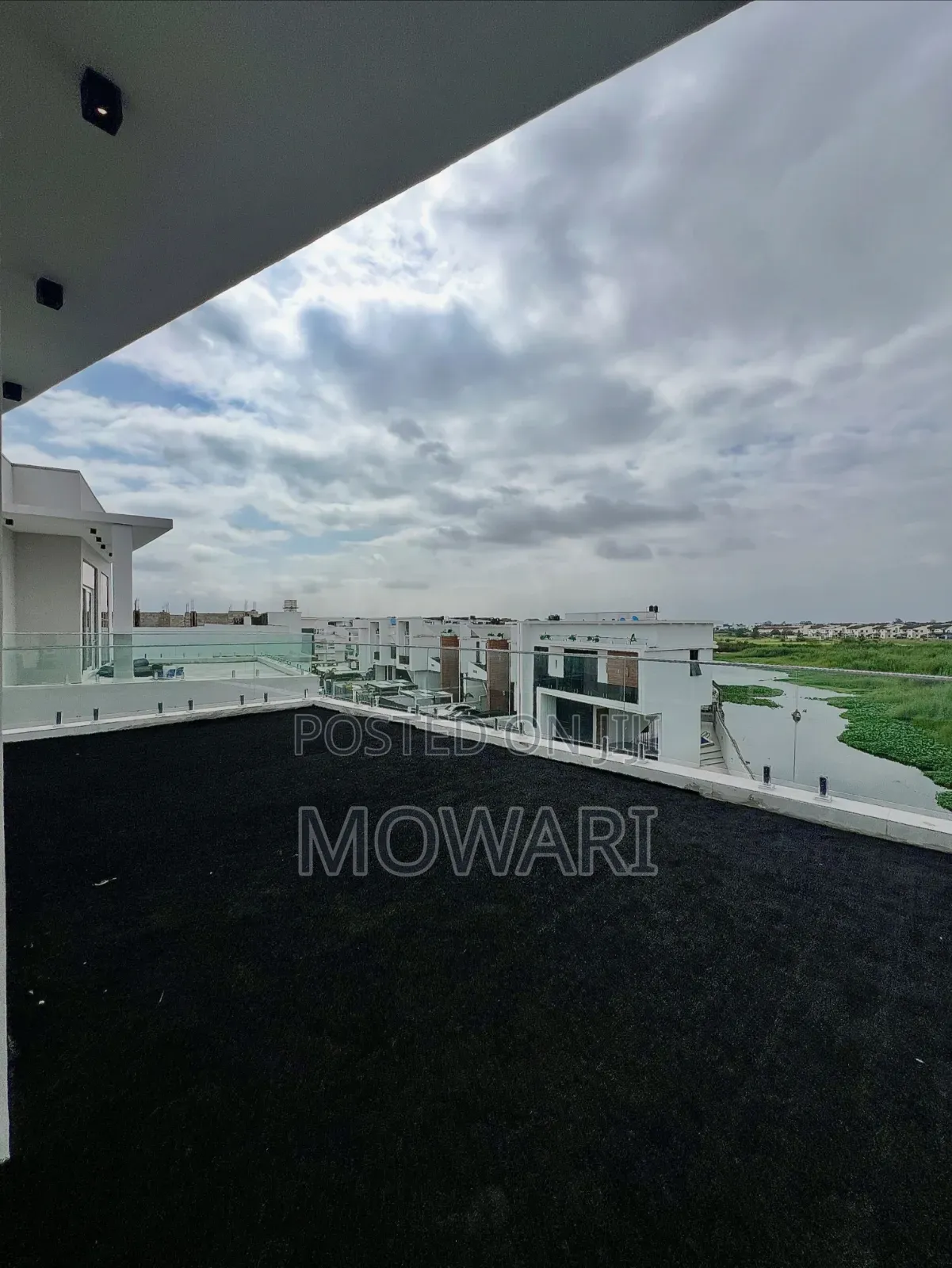 5bdrm Duplex in Lekki Expressway for sale in Lekki Expressway
