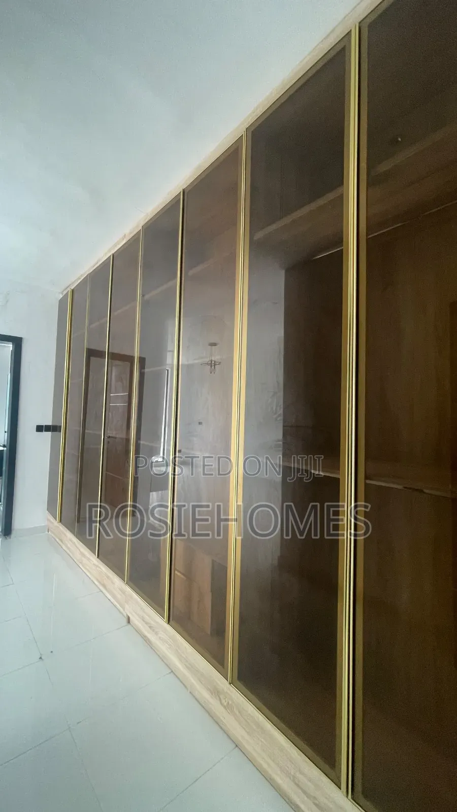 4bdrm Duplex in Ikota Gra for sale in Ikota