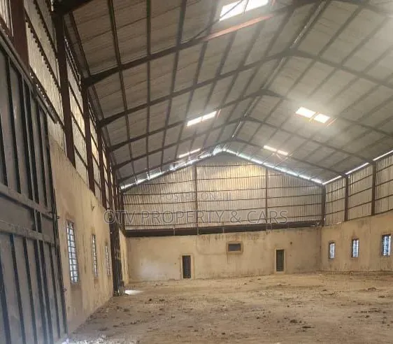 Warehouse for Sale at Asese of Lagos Ibadan Expressway Asese Ogun State in Obafemi-Owode