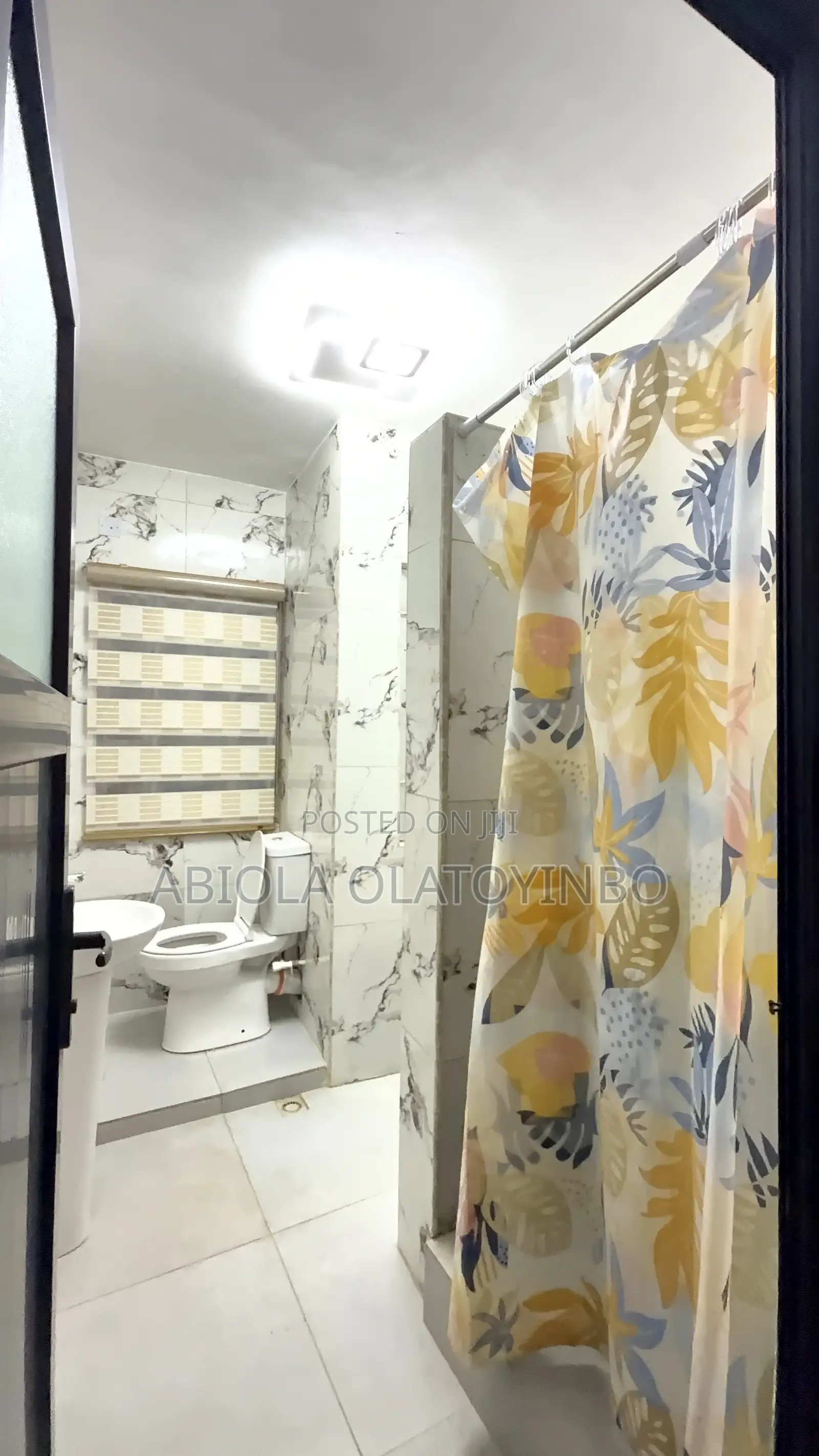 Furnished 1bdrm Room & Parlour in Victoria Island, Adeola Hopewell in Adeola Hopewell