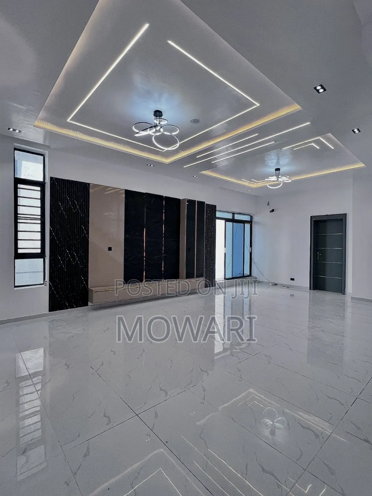 5bdrm Duplex in Lekki Expressway for sale in Lekki Expressway