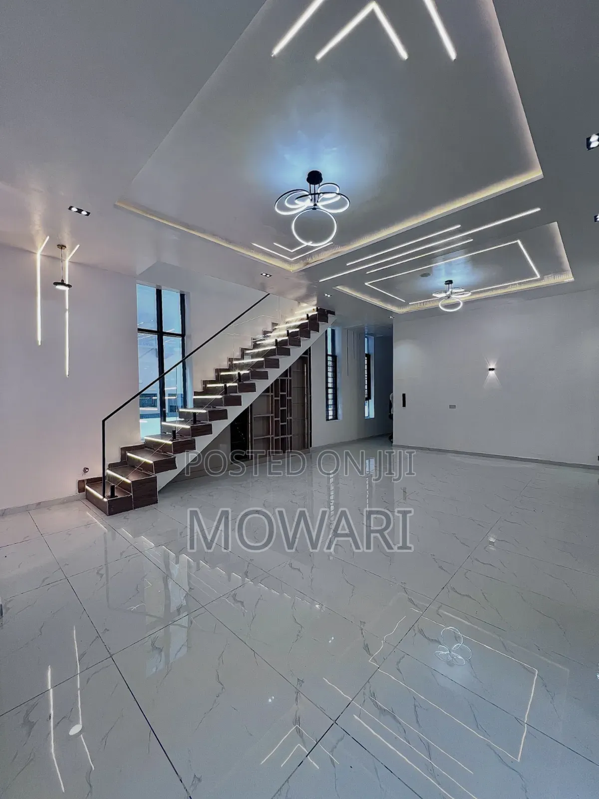 5bdrm Duplex in Lekki Expressway for sale in Lekki Expressway