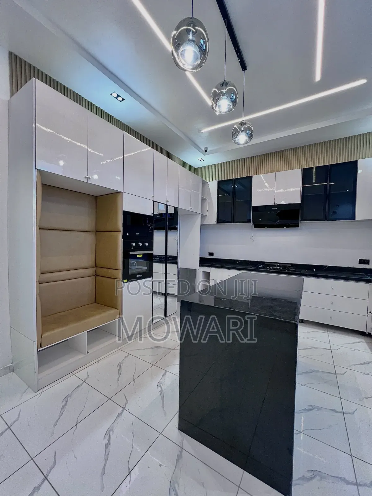 5bdrm Duplex in Lekki Expressway for sale in Lekki Expressway