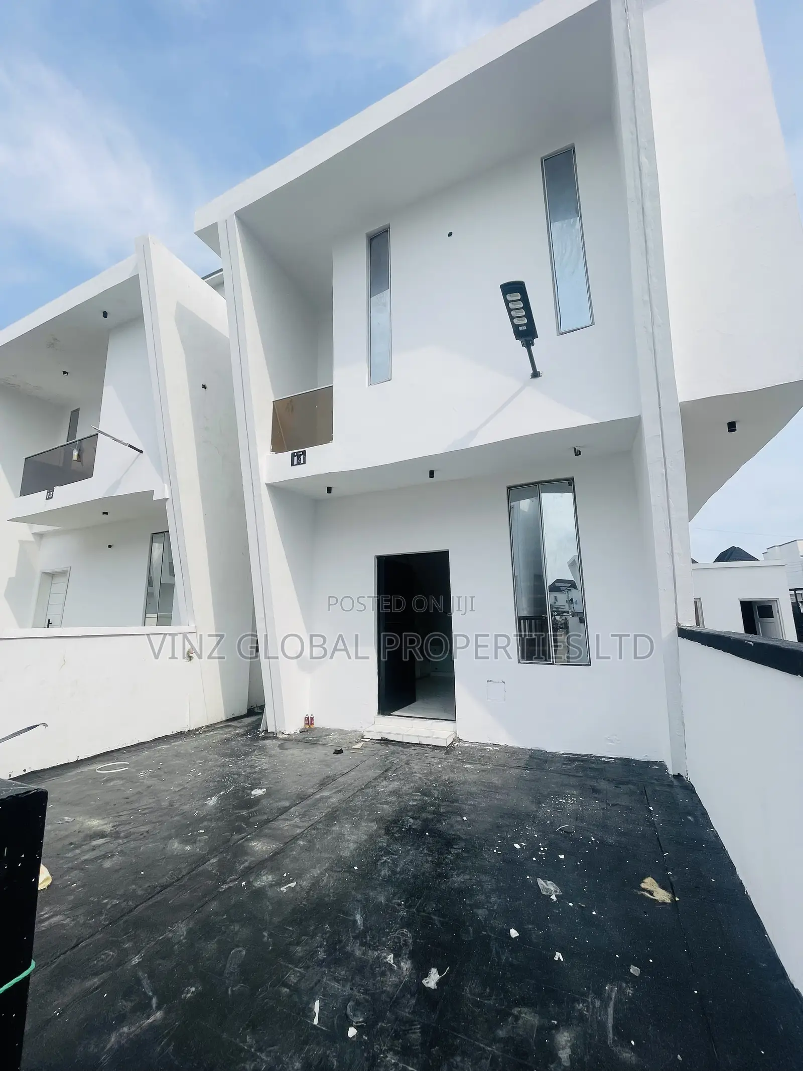 4bdrm Duplex in Lekki for sale in Lekki