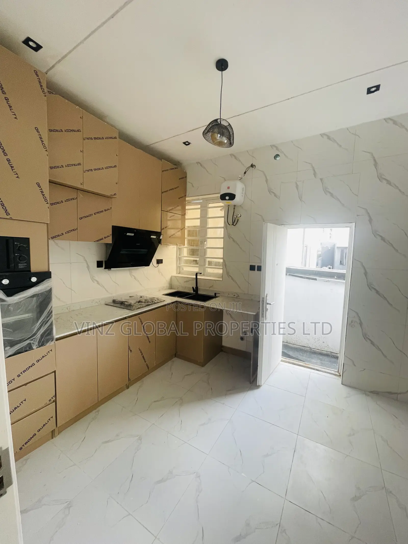 4bdrm Duplex in Lekki for sale in Lekki