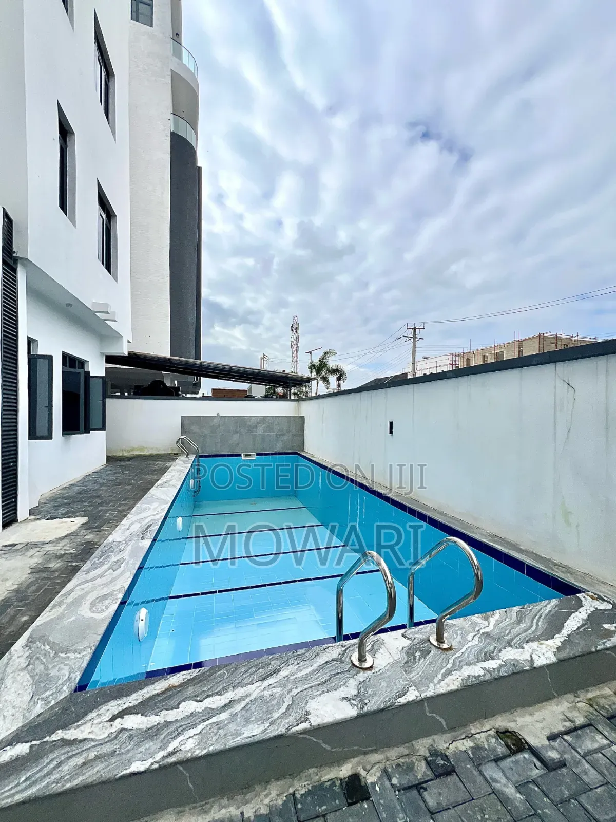 2bdrm Duplex in Lekki Phase 2 for sale in Lekki Phase 2