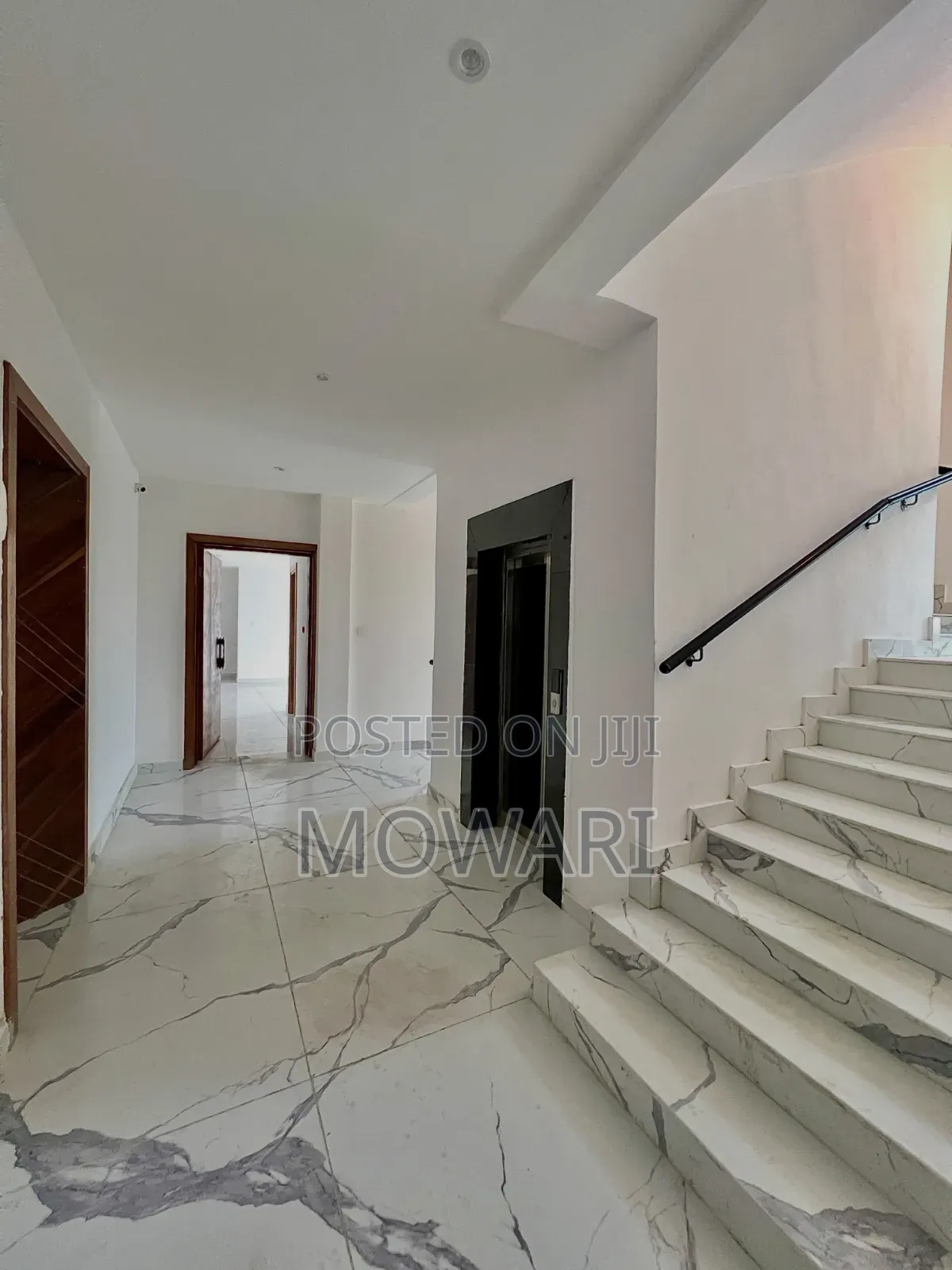 2bdrm Duplex in Lekki Phase 2 for sale in Lekki Phase 2