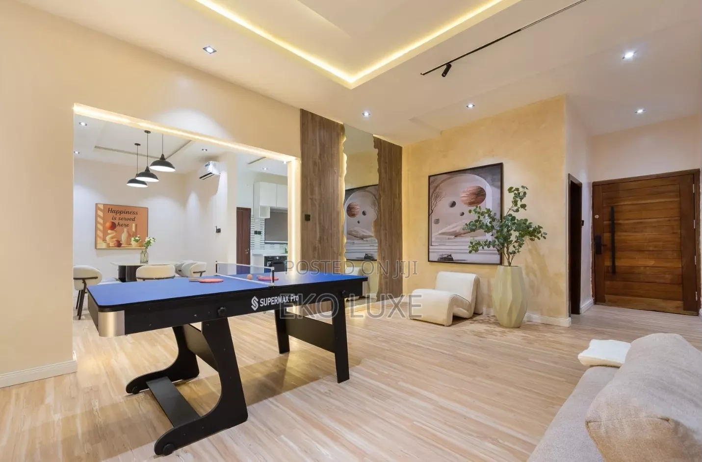 Luxurious 3 Bedroom Apartment Available for Shortlets Lekki Phase1 in Lekki Phase 1