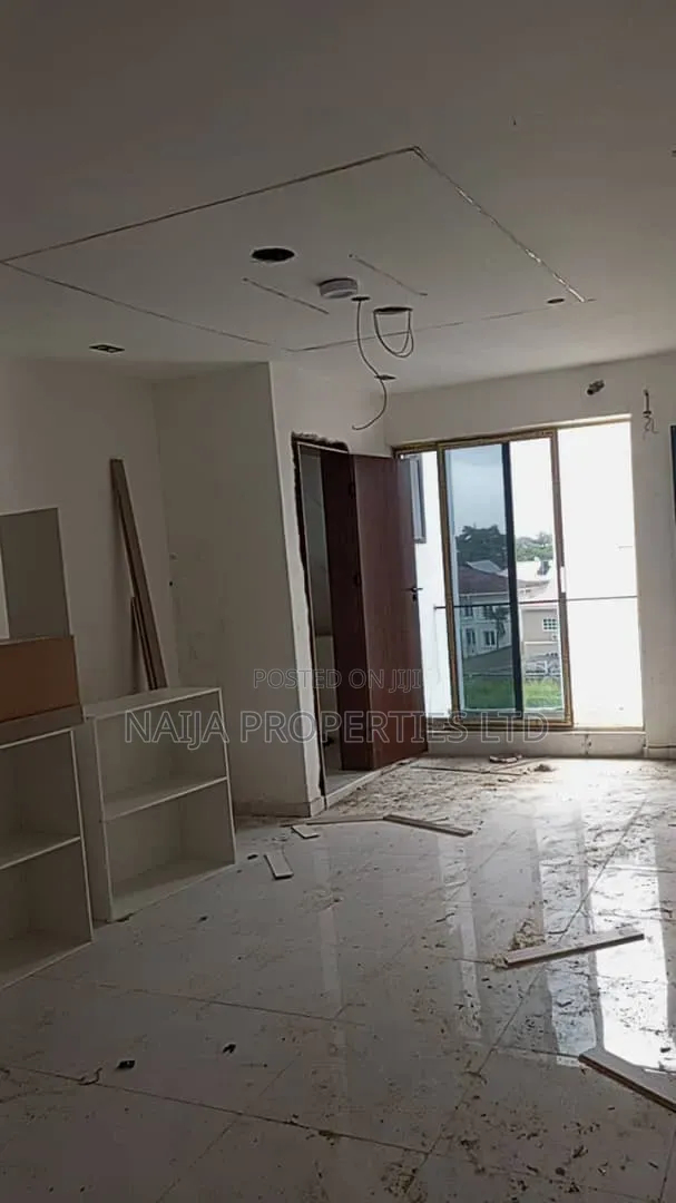 2bdrm Apartment in Harris Drive, Ikota for rent in Ikota