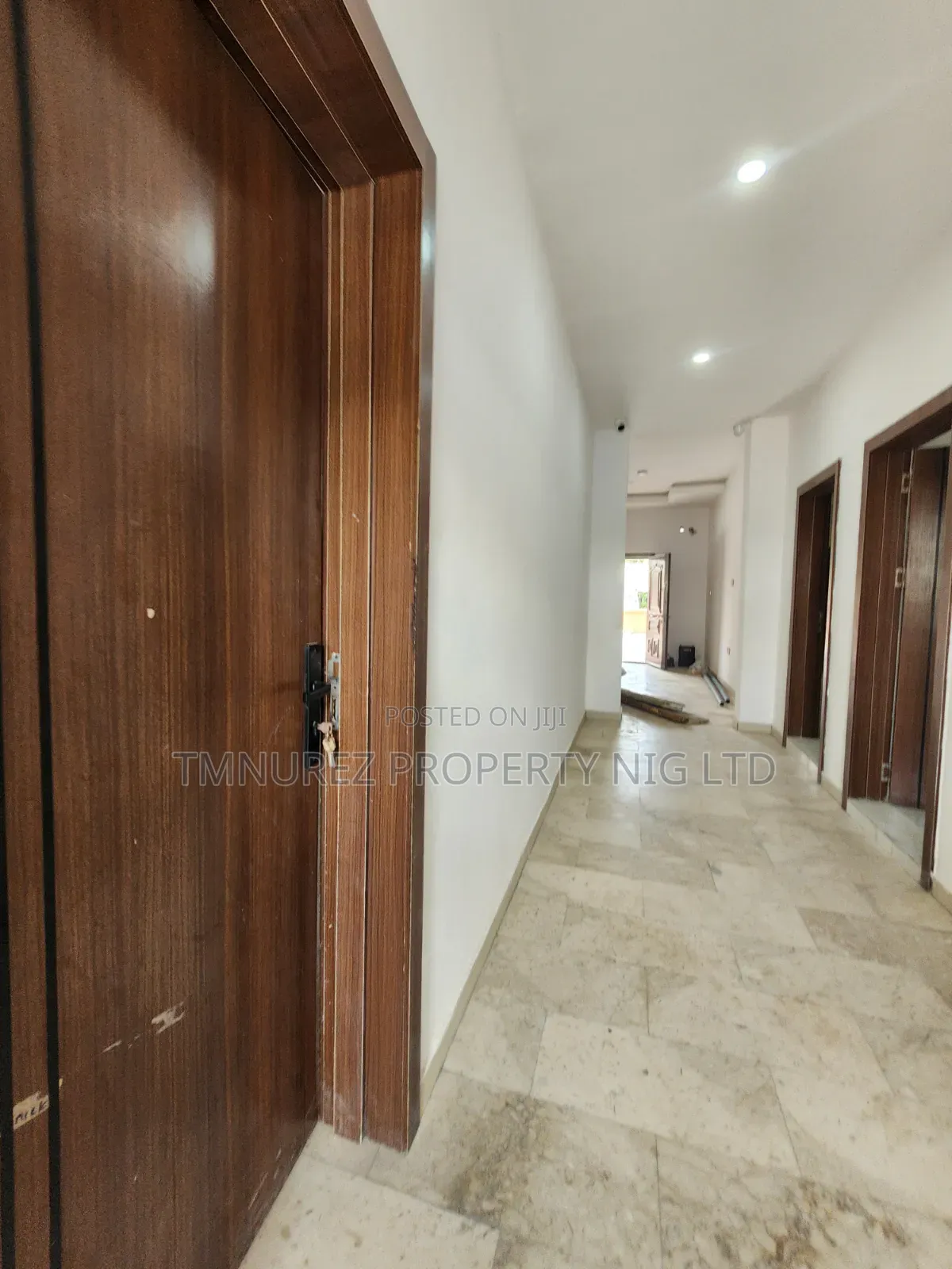 1bdrm Room & Parlour in Lekki Phase 1 for rent in Lekki Phase 1