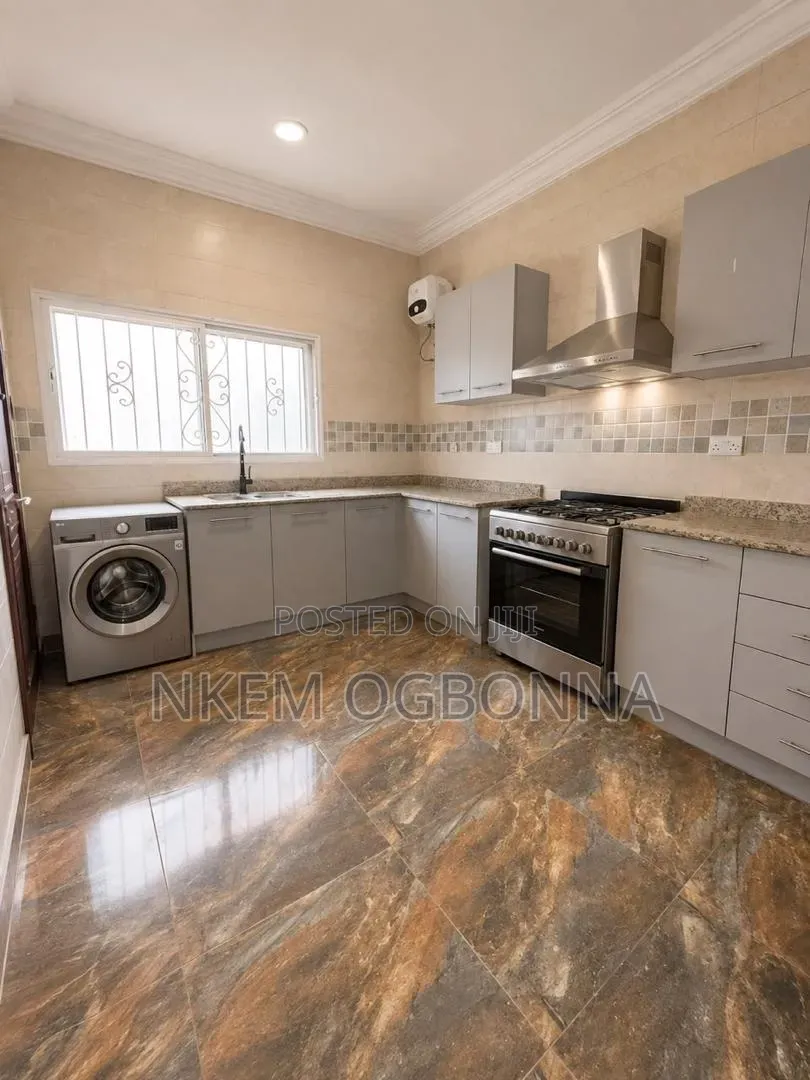 Furnished 2bdrm Apartment in Ikate for rent in Ikate