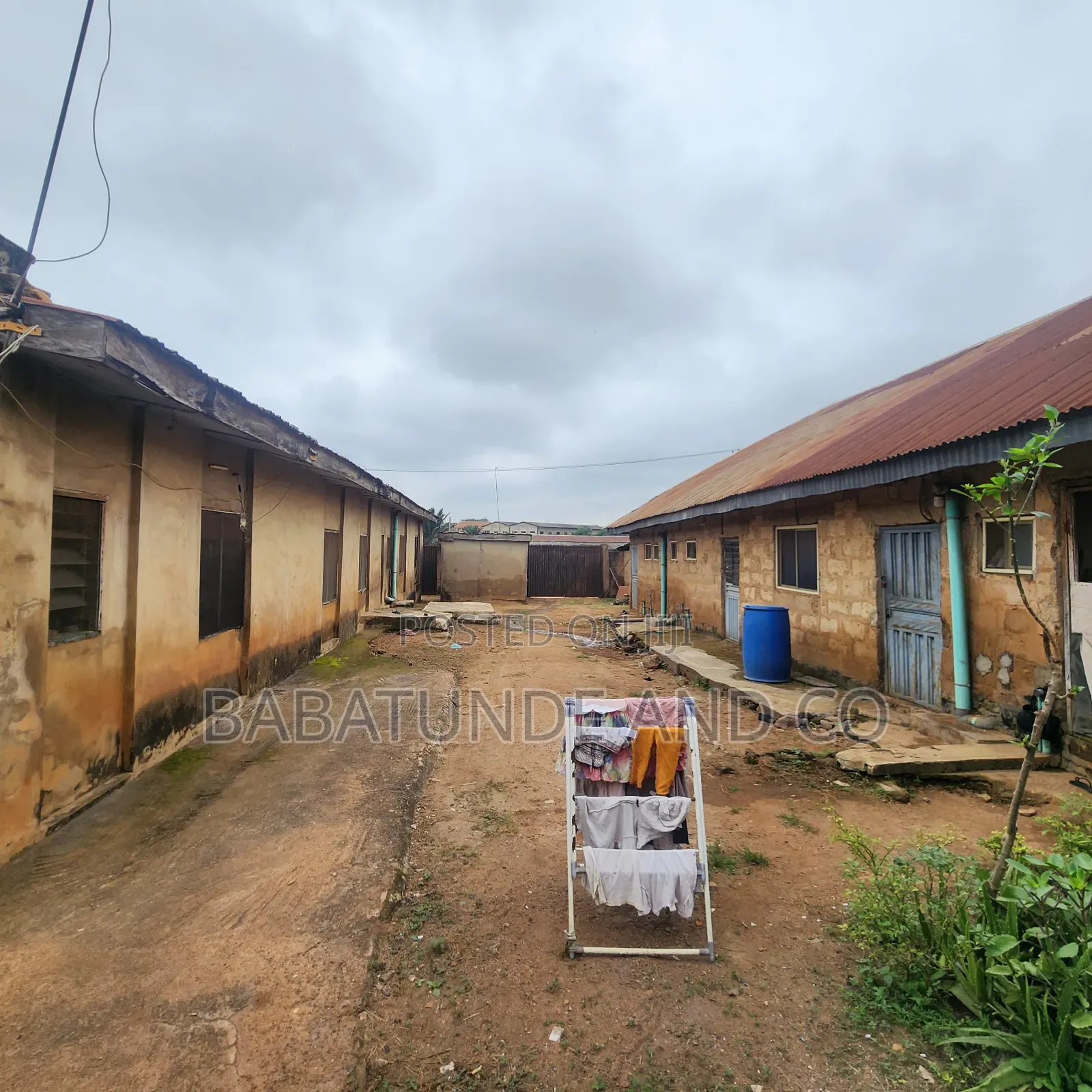 2bdrm Block of Flats in Moniya for sale in Moniya