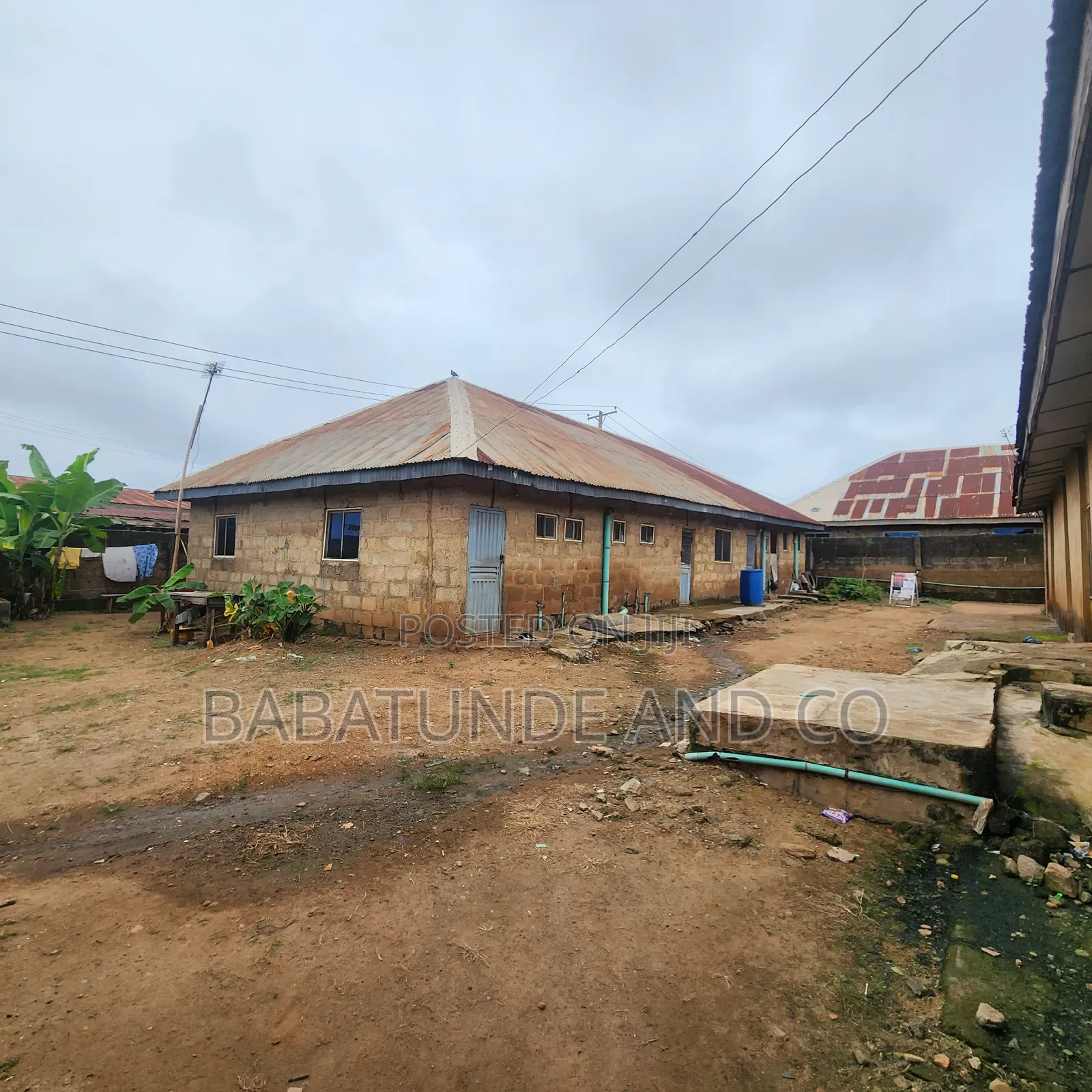2bdrm Block of Flats in Moniya for sale in Moniya