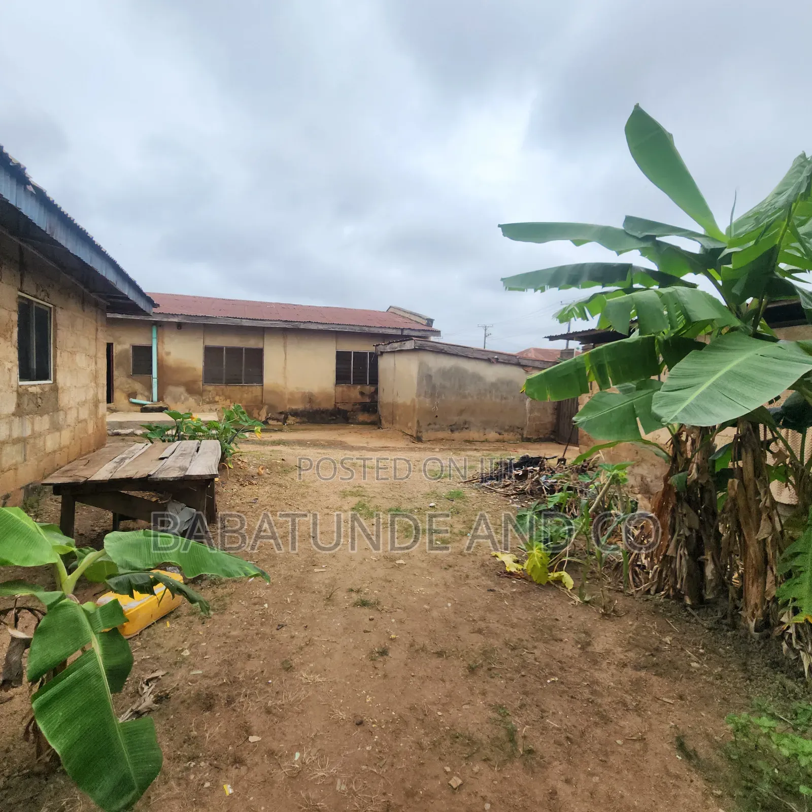 2bdrm Block of Flats in Moniya for sale in Moniya