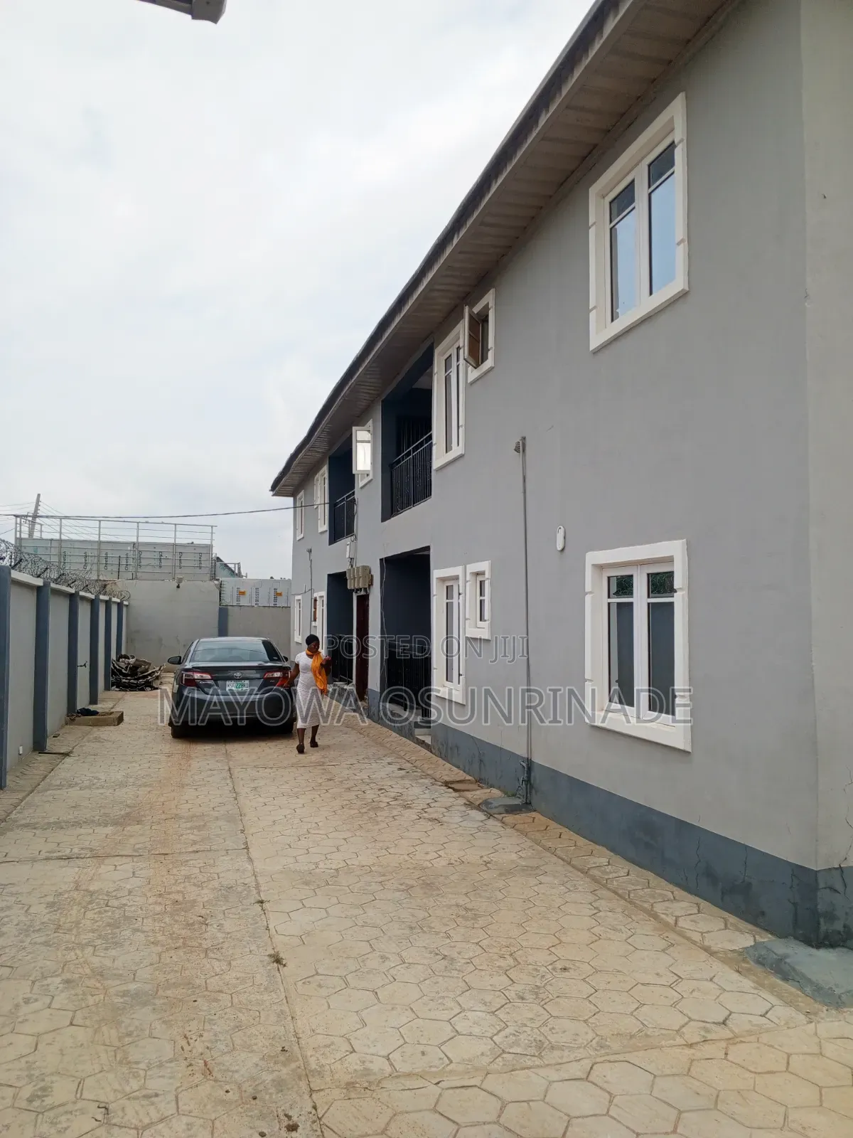 3bdrm Apartment in Ologuneru for rent in Ologuneru