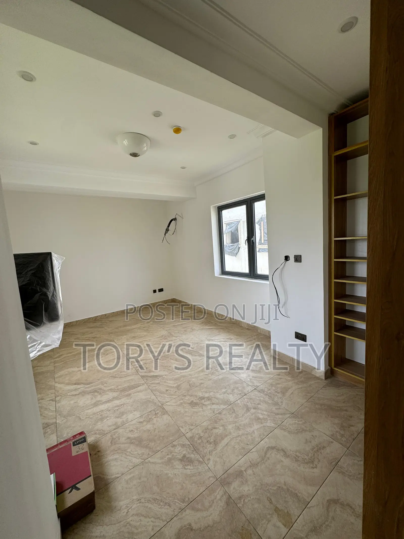 4bdrm Penthouse in Ikate for rent in Ikate