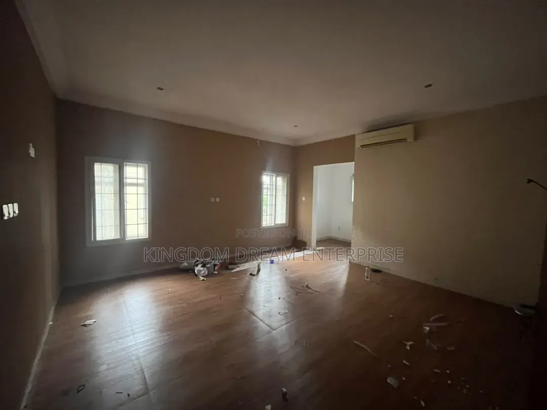 4 Bedroom Semi-Detached + Bq Dolphin Ikoyi, Lagos Commercial* in Dolphin Estate