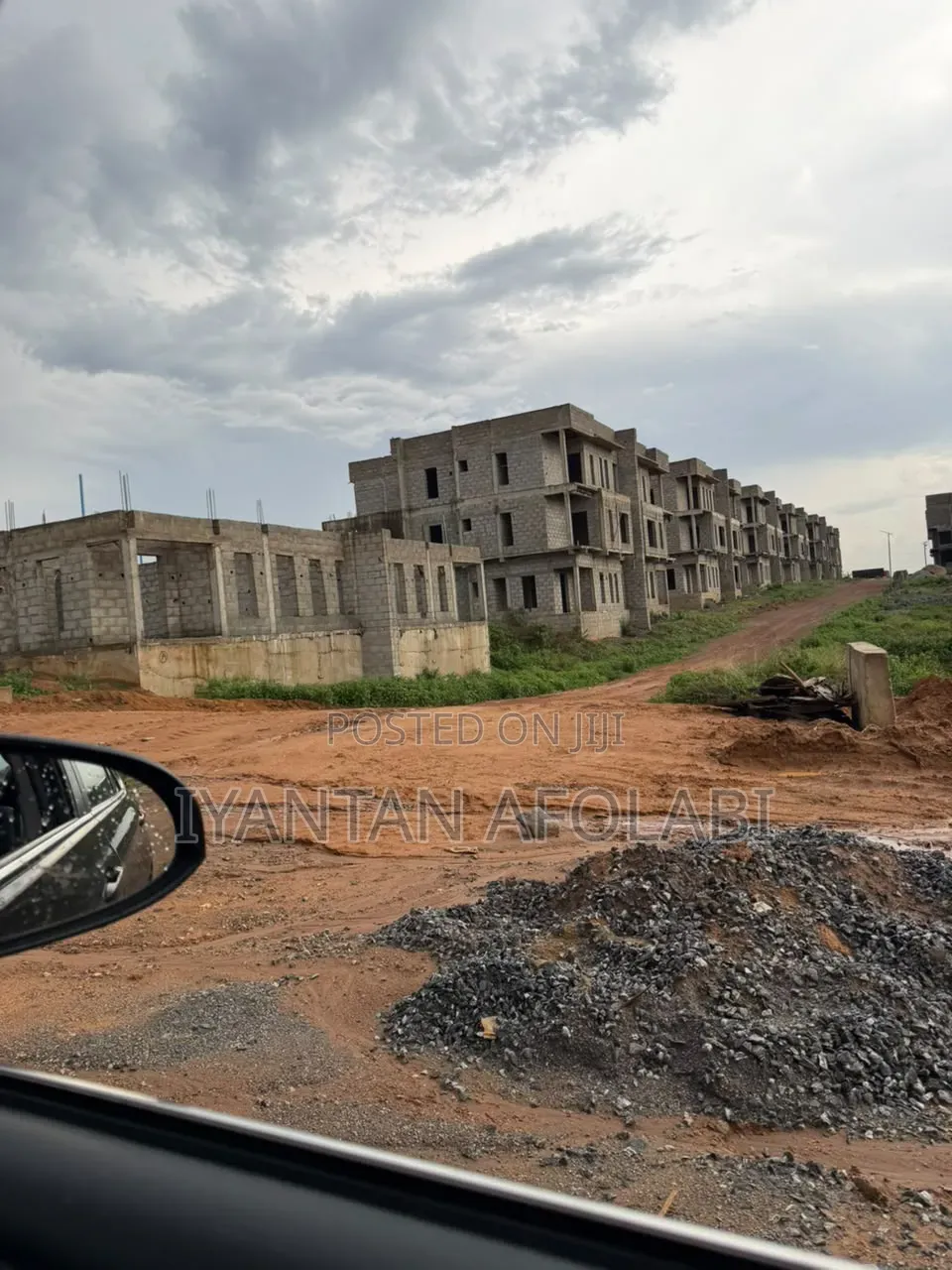 5bdrm Duplex in Kukwaba, Kaura for sale in Kaura