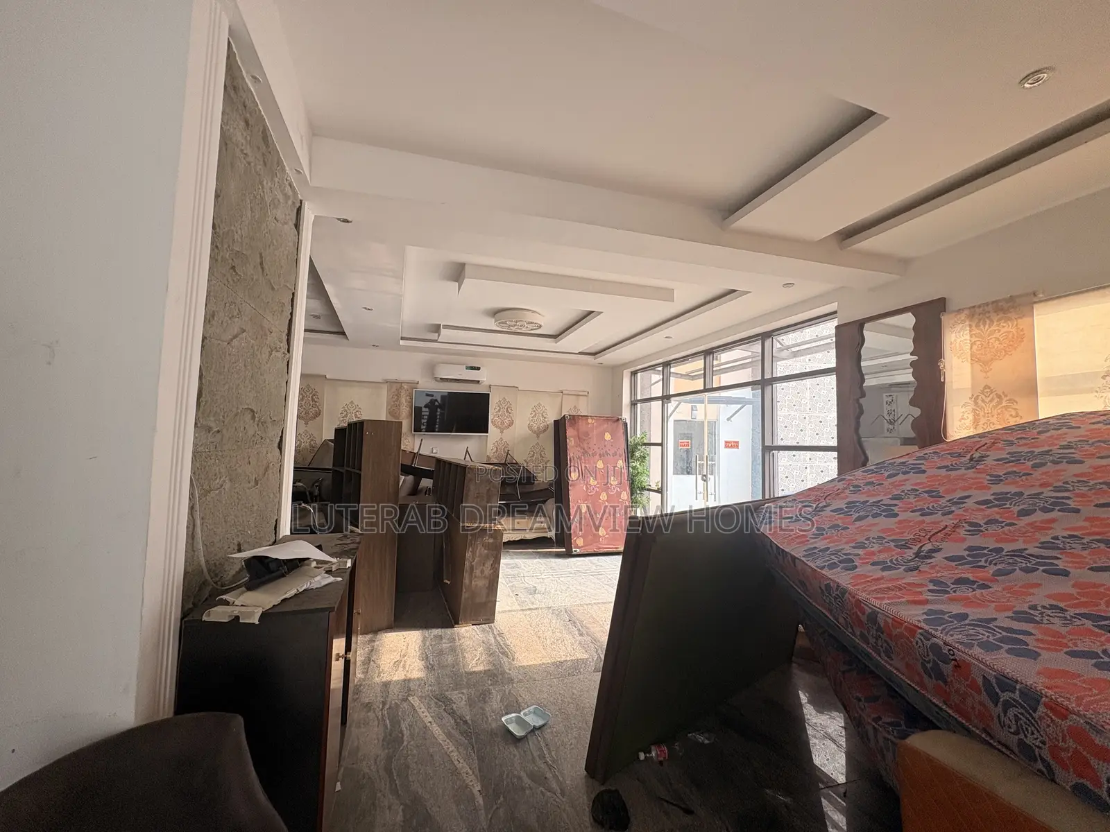 Spacious Neat Office Space in a Serene Compound Peaceful Neighborhod in Wuse 2