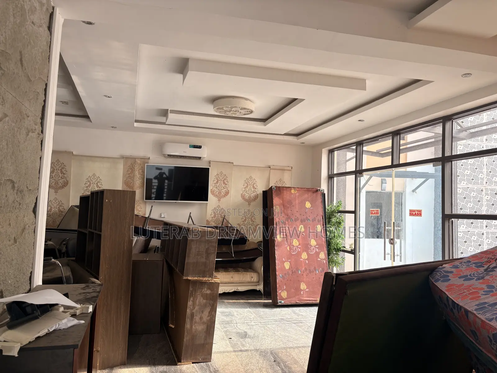 Spacious Neat Office Space in a Serene Compound Peaceful Neighborhod in Wuse 2
