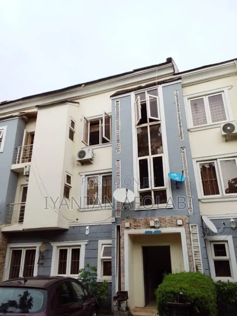 2bdrm Apartment in Brains And Hammers, Life Camp for sale in Life Camp