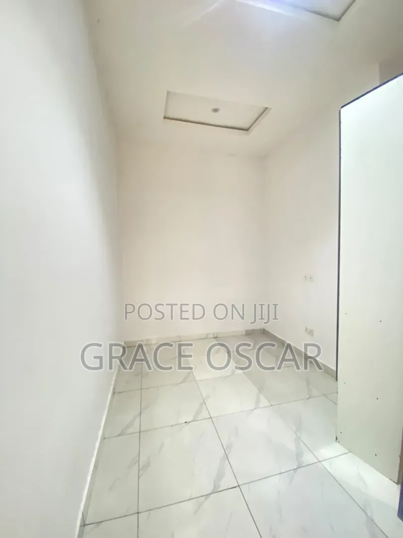 3bdrm Duplex in Abraham Adesanya Estate for rent in Abraham Adesanya Estate