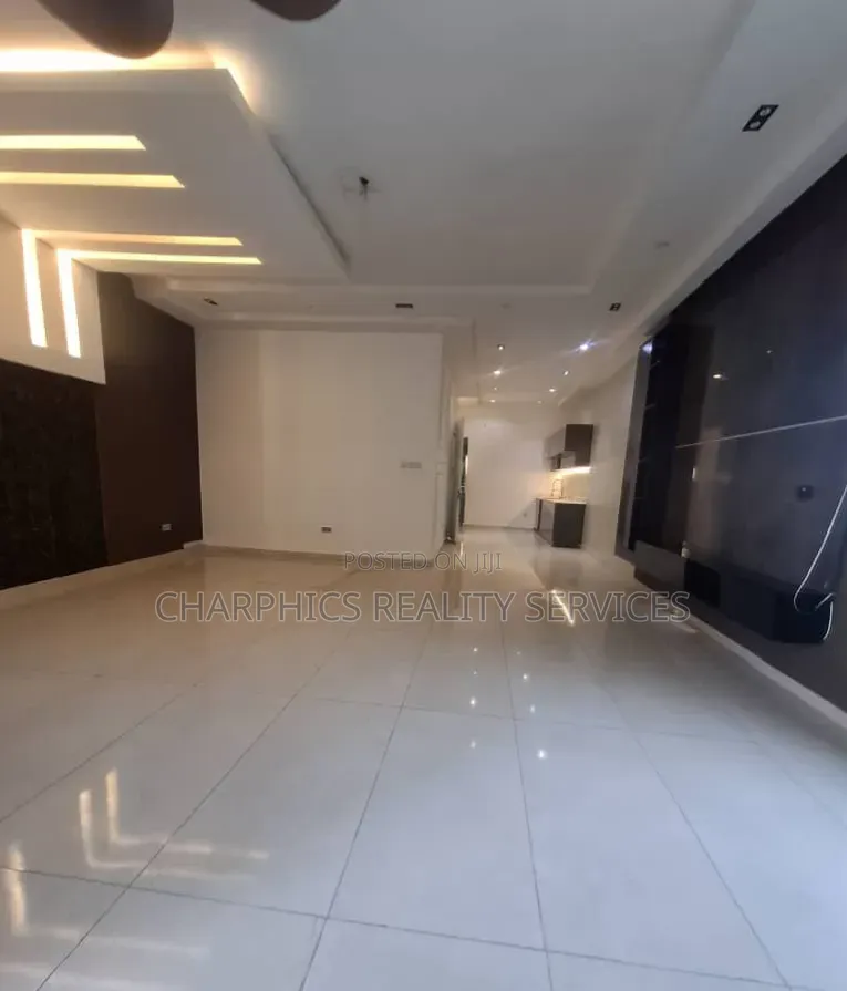 Mini Flat in Adeola Odeku for rent in Adeola Odeku