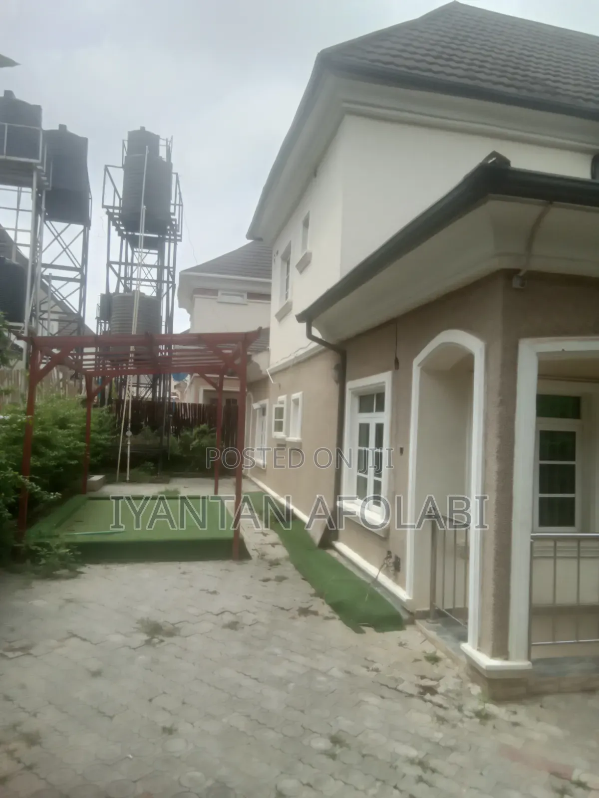 5bdrm Duplex in River Park, FHA for sale in FHA