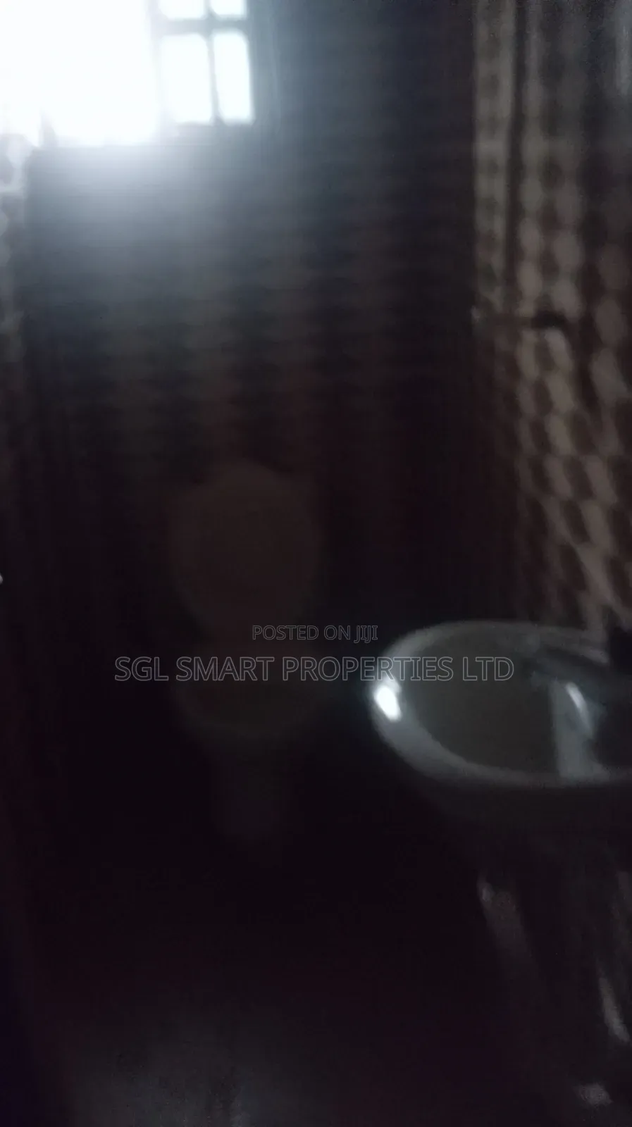 3bdrm Apartment in Aguoye Mini Estate, Awka for rent in Awka