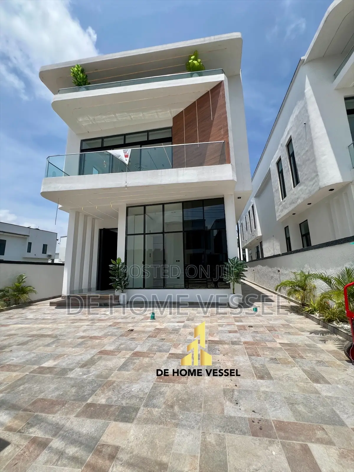 5bdrm Duplex in Ajah for sale in Ajah