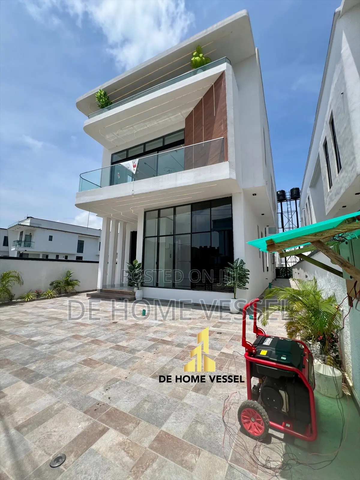 5bdrm Duplex in Ajah for sale in Ajah
