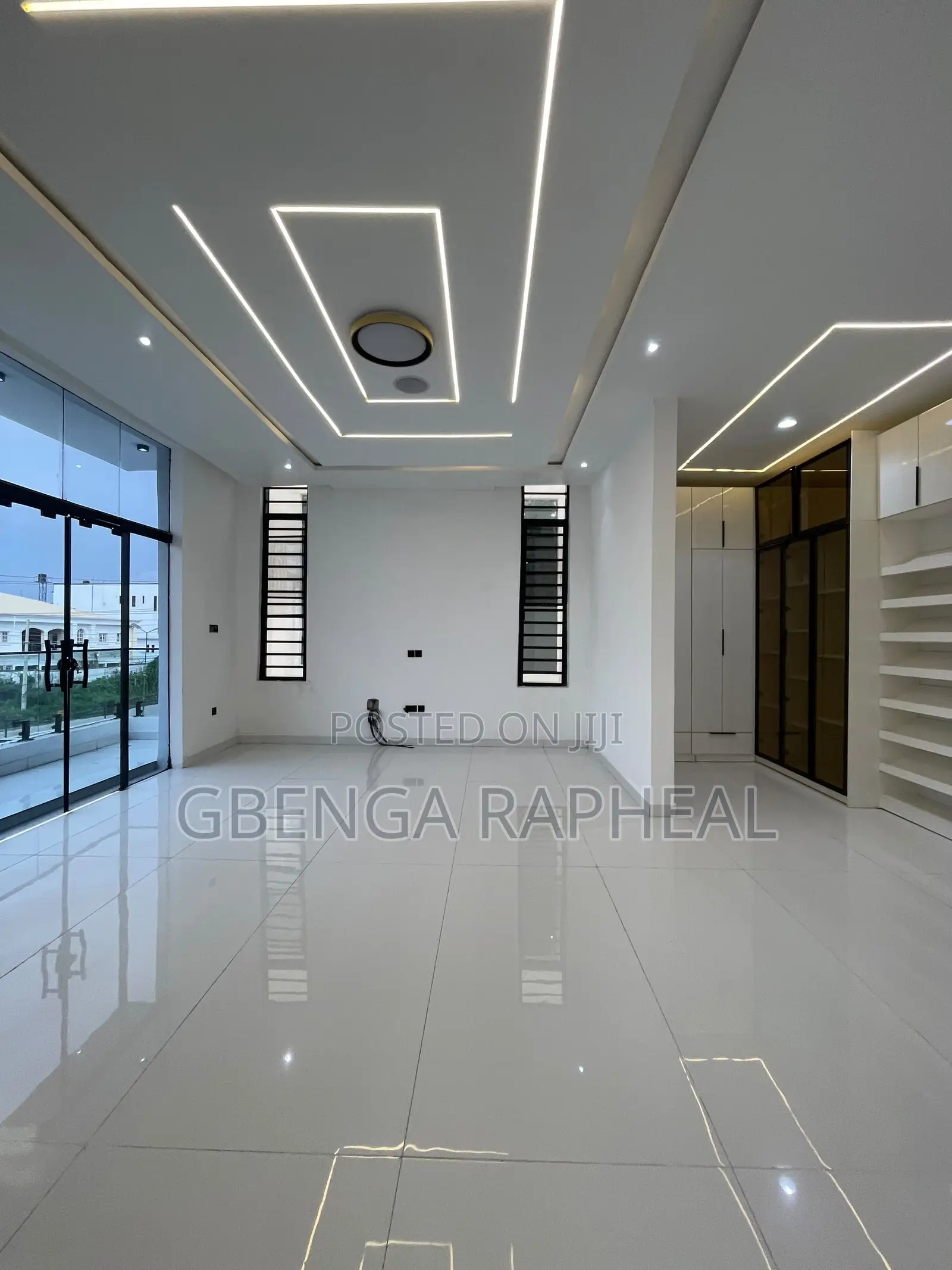 5bdrm Duplex in Megamound Estate for sale in Lekki