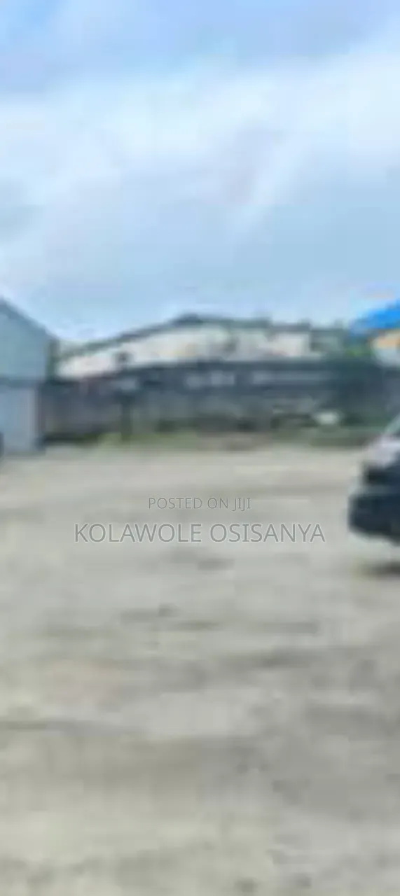 5bay Warehouse of 5009n2 on 9.64acres of Land in Agboju