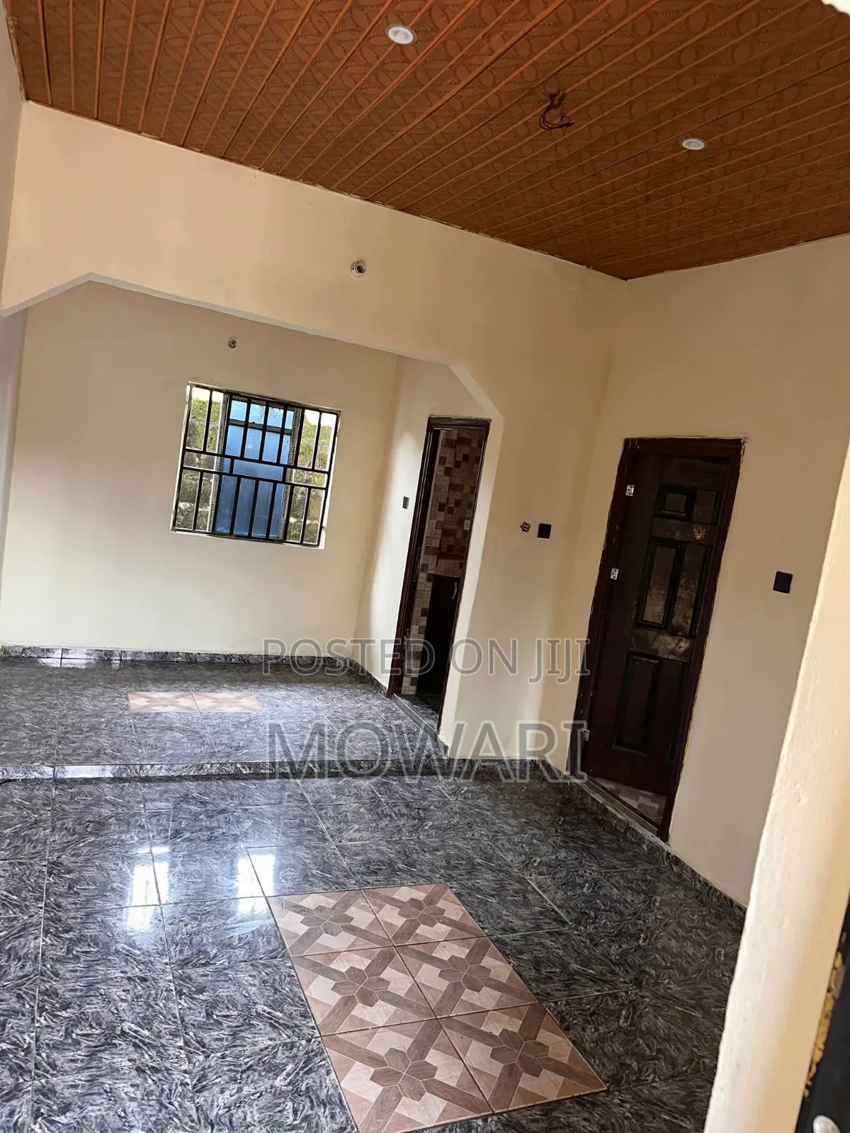 to Let Standard 1-Bedroom Flat in Uzoba