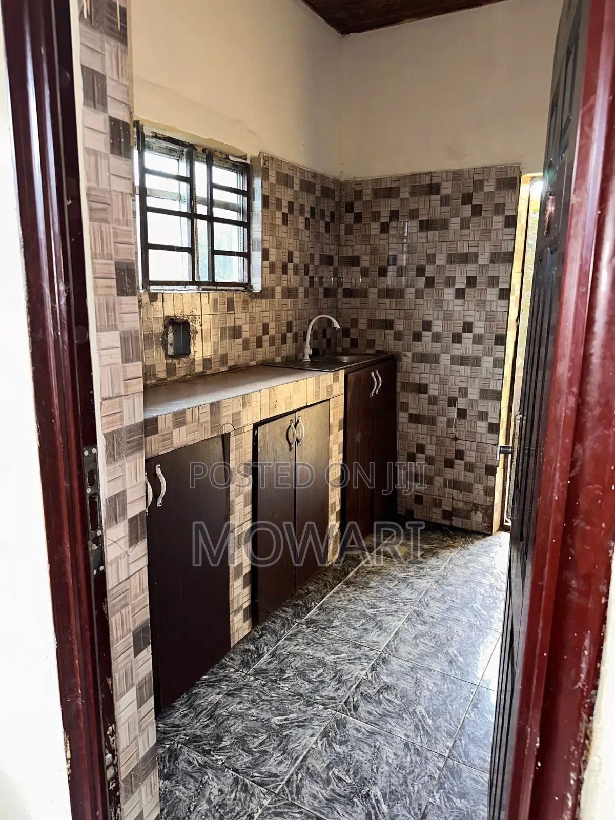 to Let Standard 1-Bedroom Flat in Uzoba