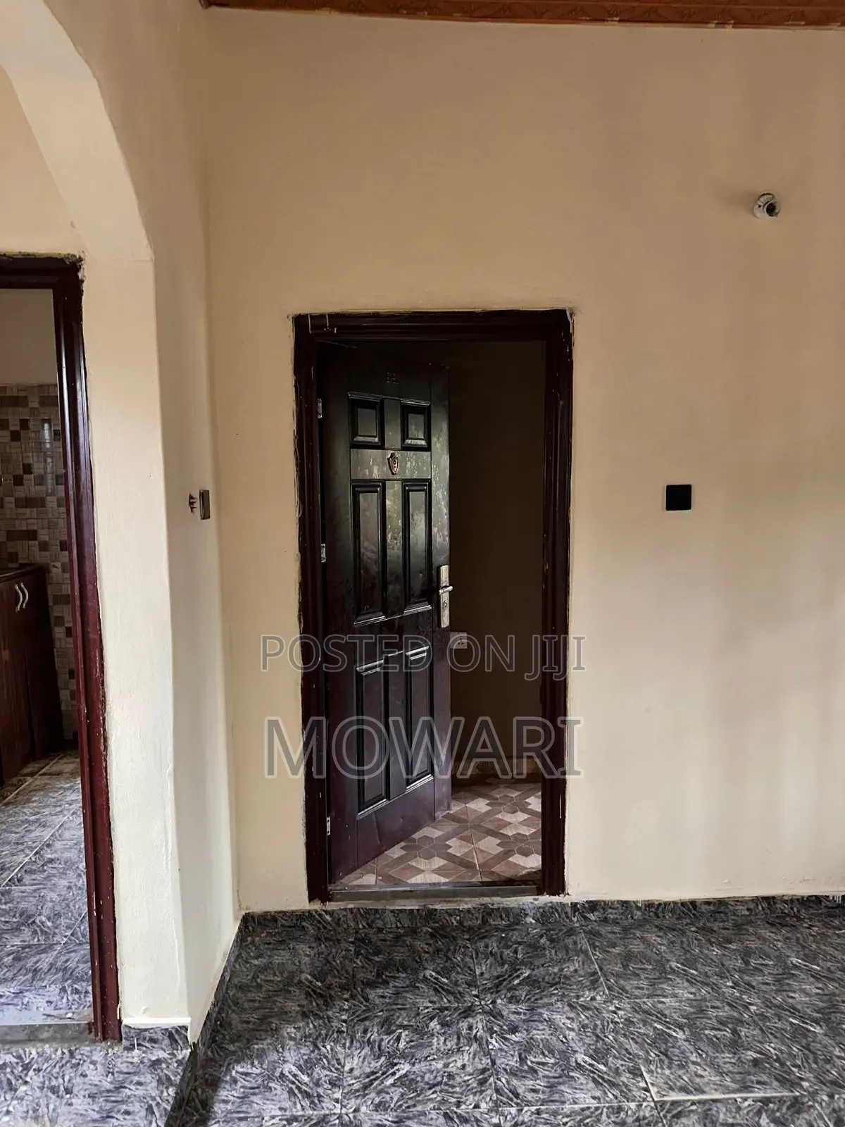 to Let Standard 1-Bedroom Flat in Uzoba