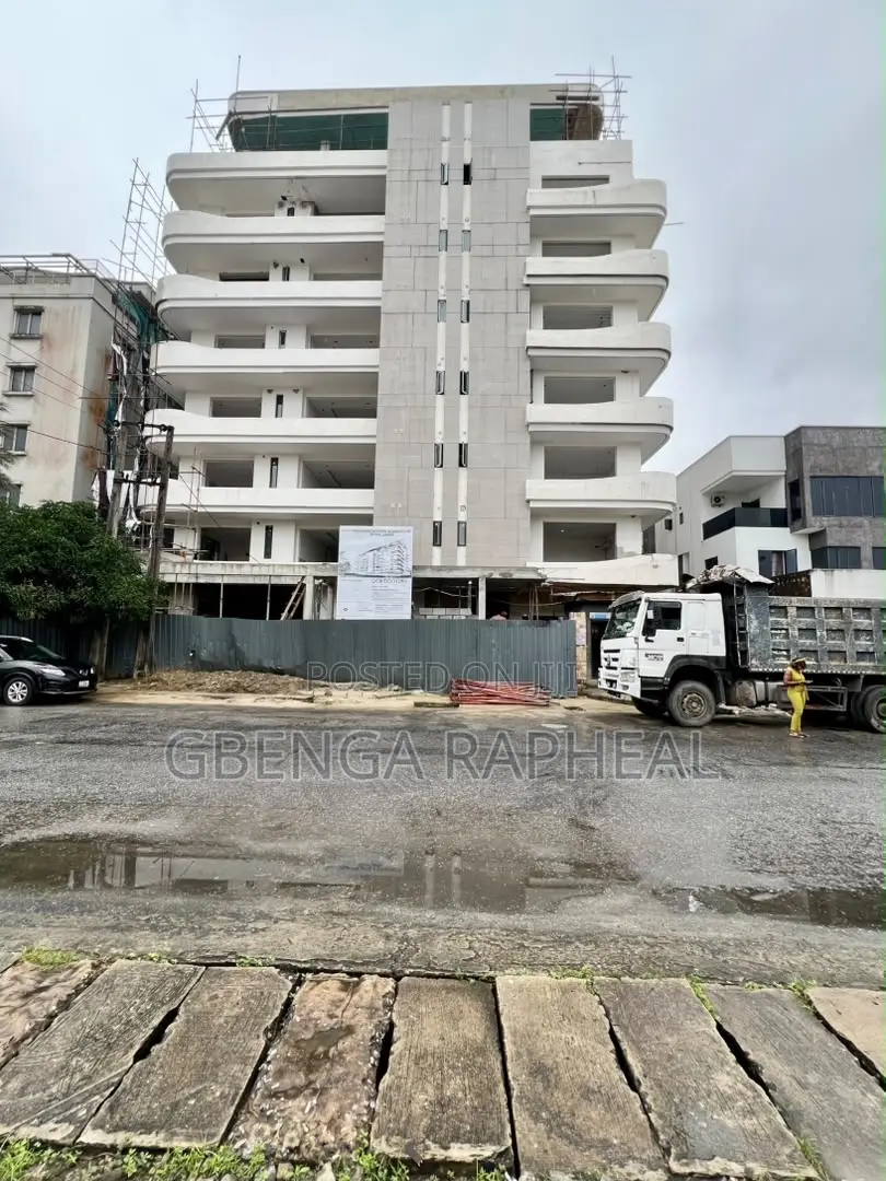 3bdrm Apartment in Victoria Island for sale in Victoria Island