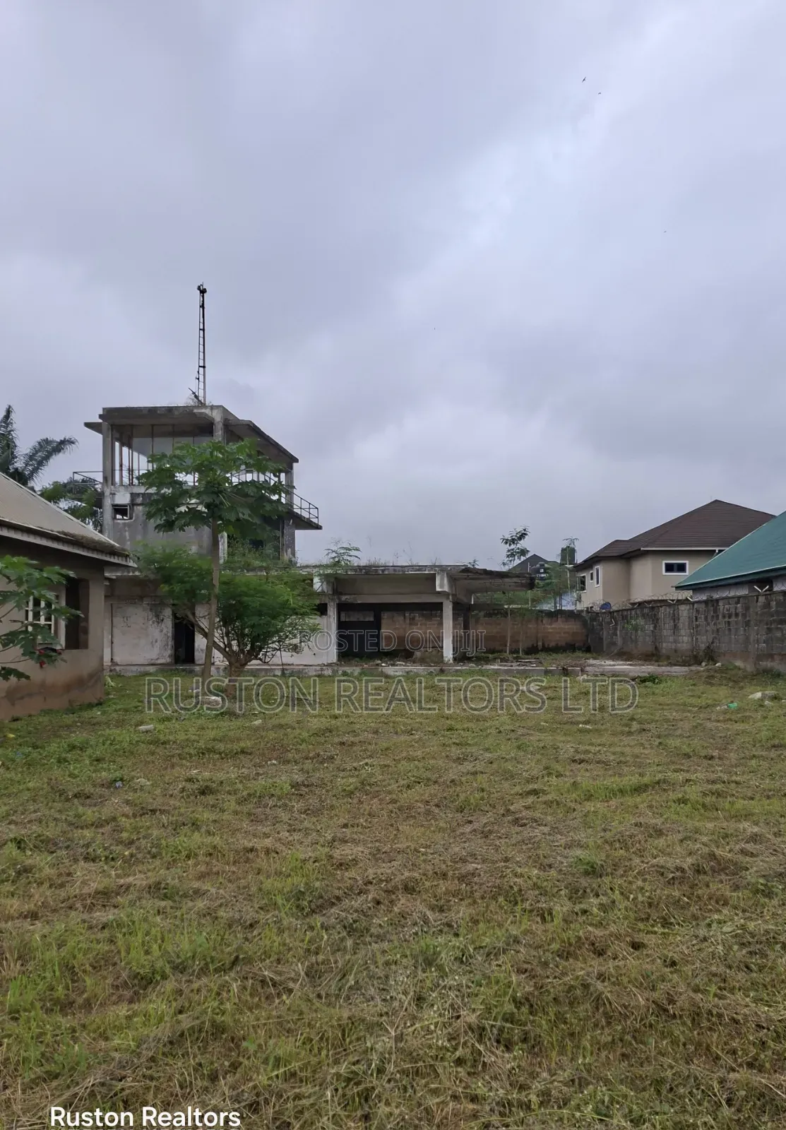 1960sm Land, Fenced and Gated in Samonda