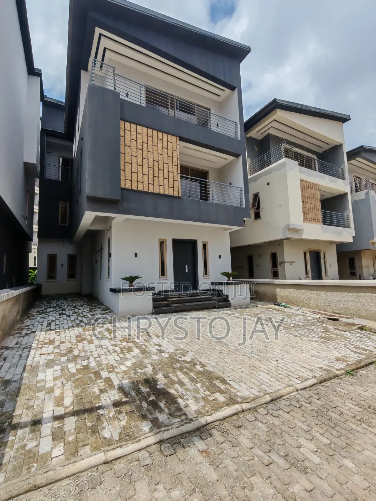 4bdrm Duplex in Mabushi for rent in Mabushi